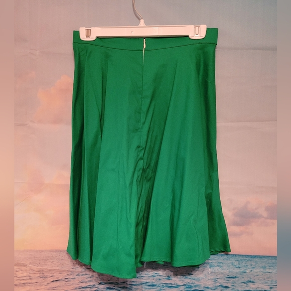 Swing Skirt ~ Med - Picture 2 of 2